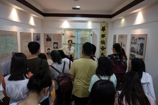 连年学科排全国第一！来看看伟德国际英国华西护理学人才培养模式